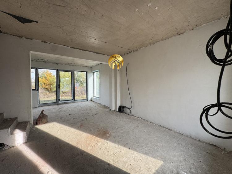 Vila 4 camere + Mansarda Mare - Otopeni Odaile - toate utilitatile!