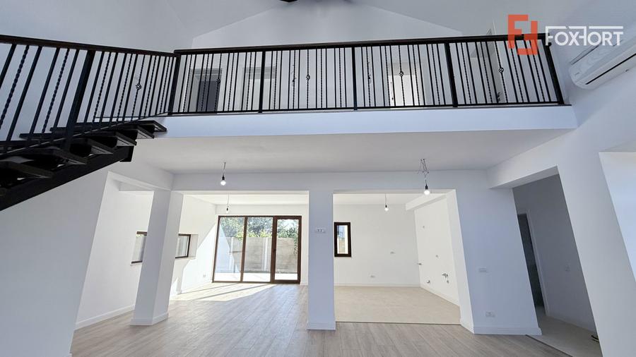 COMISION 0% Casa individuala de vanzare cu 4 camere - Mosnita Noua