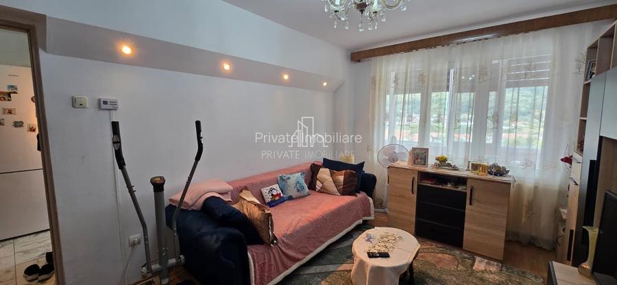 Se vinde apartament cu 2 camere, zona Mihai Viteazu - 3