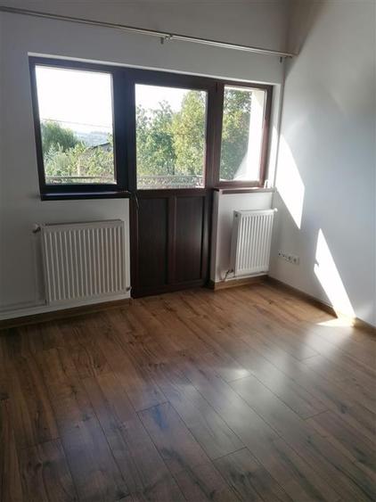 Casa /Vila de inchiriat Bucium - 850 euro