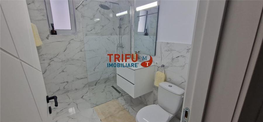 Apartament 3 camere de vanzare zona Arex