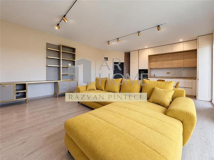 Apartament 2 camere de lux, panouri 3kw, parcare, centru Ploiesti