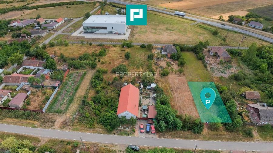 LOC DE CASĂ 771 MP - ZERIND - 5