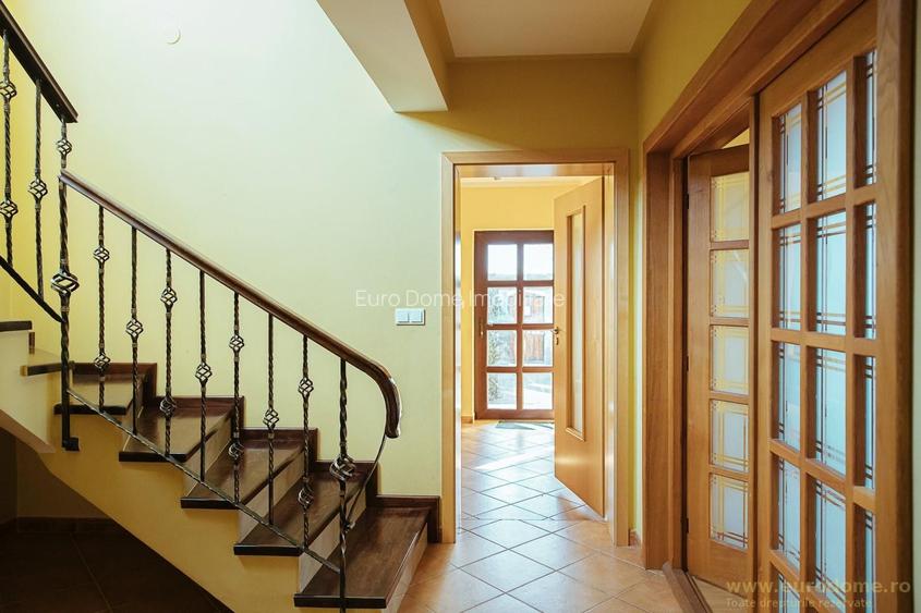 Casă nouă, intrare Stupini - 8