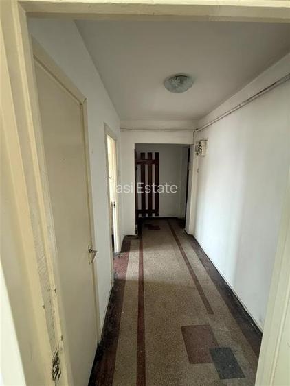 70mp - Apartament 3 camere cu pod deasupra Podu Ros zona Cotnari - 10