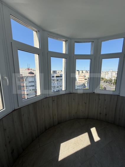 Apartament 3 camere, 90 mp, zona Micro 21