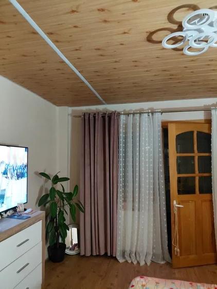 Apartament cu 2 camere decomandat, etajul 1/4, zona CUG