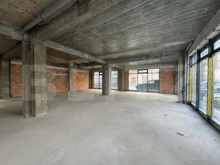 Spatiu comercial de inchiriat, central, Radauti