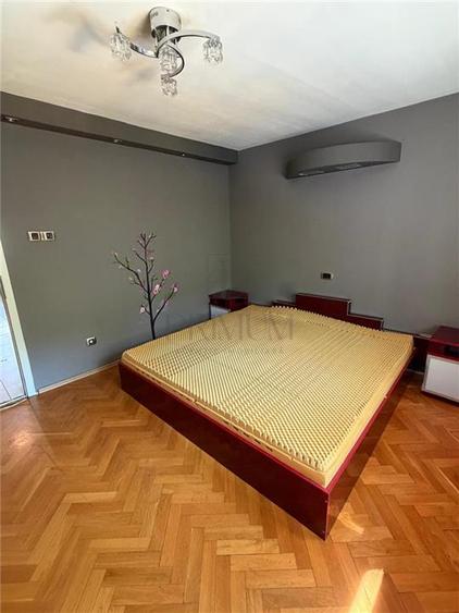 GIROCULUI - 3 CAM | ET.1 | DECOMANDAT | 2 BAI | 2 BALCOANE | ANVELOPAT | RENOVAT