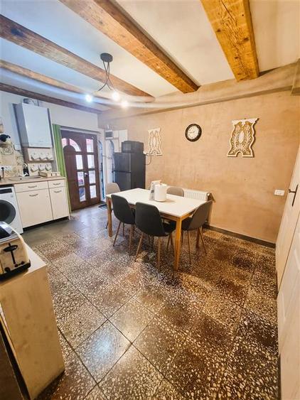 Randament Excelent ! Apartament 2 camere la 5 Minute de Piata Sfatului