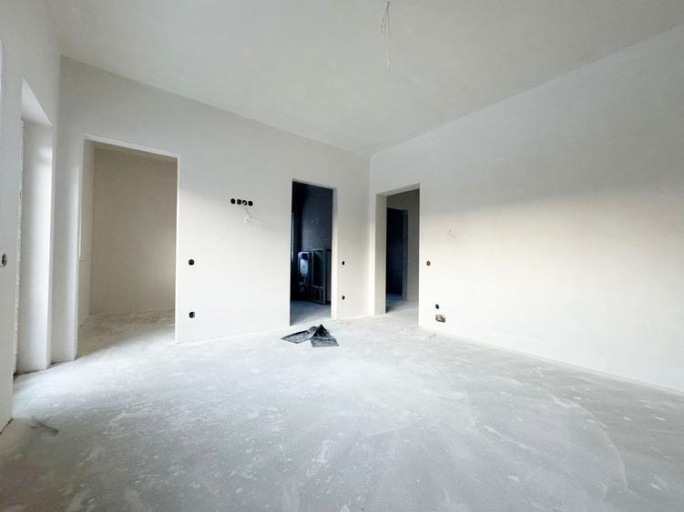 Casa tip duplex 130mp utili - zona Floresti/Tineretului