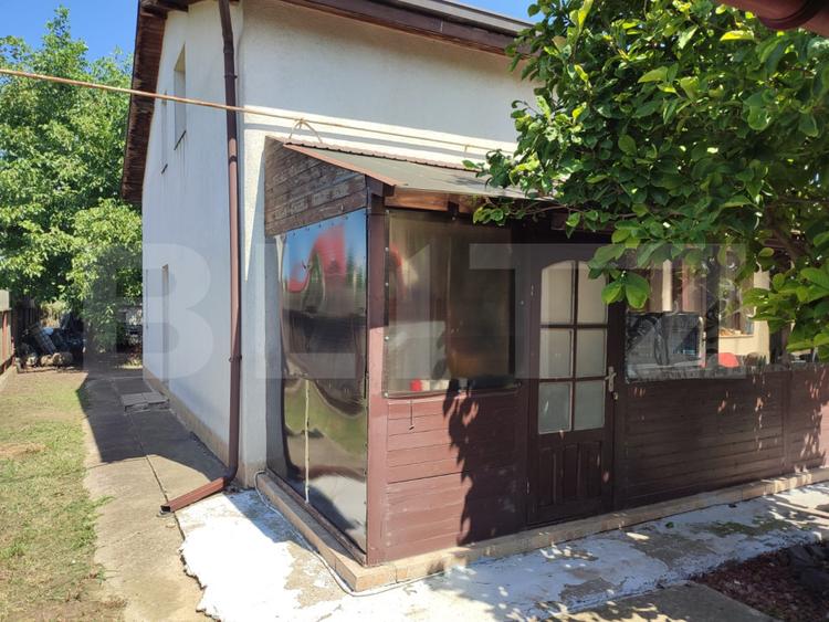 Casa 6 camere, 130 mp utili,  1000 mp teren in Dancu