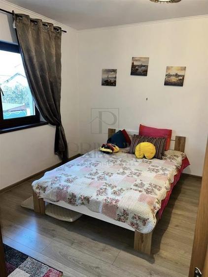 GIROC - 3 Camere - Etaj 1 - Pod cu intrare din apartament