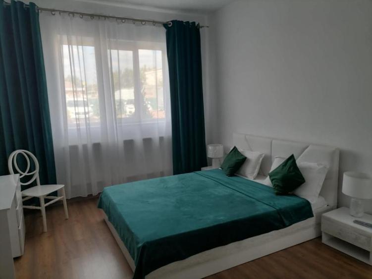 Spatiu comercial P-1-M, 850 mp, zona Catargiu