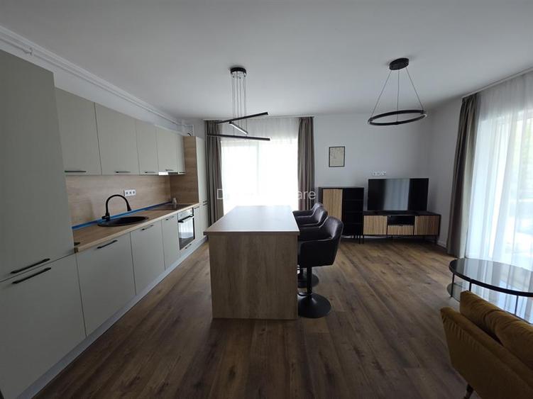 Apartament cu 3 camere lux zona La Terenuri - 3