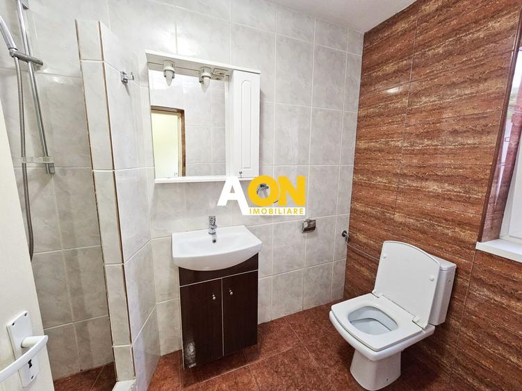 1/2 Duplex, format din 3 apartamente, 294 mp utili, ultracentral