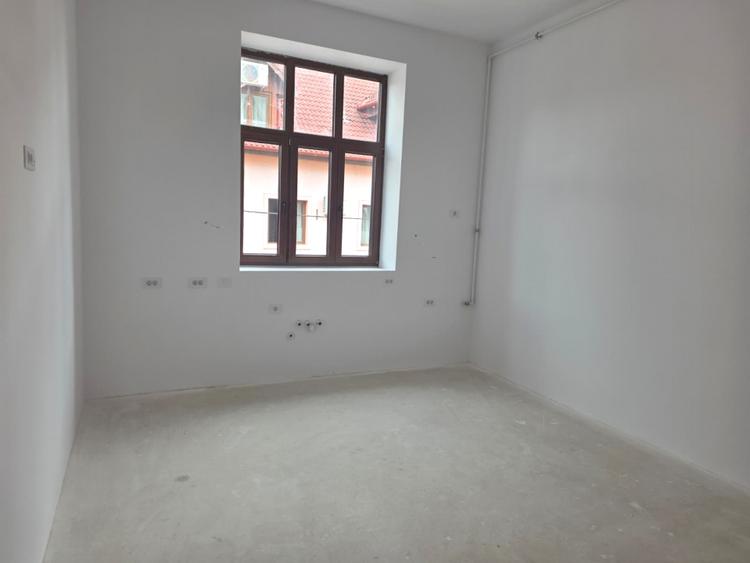 De vanzare apartament 3 camere modern ultracentral