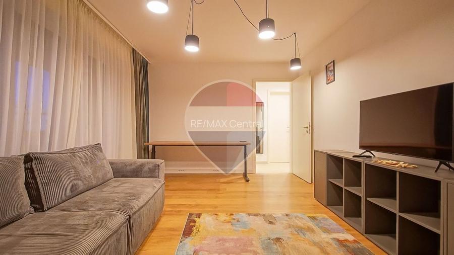 Apartament cu 2 camere de închiriat in zona Coresi - Kasper - 9