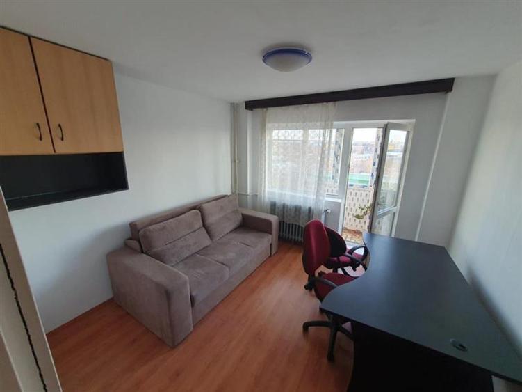 Vanzare apartament 4 camere decomandat Pantelimon