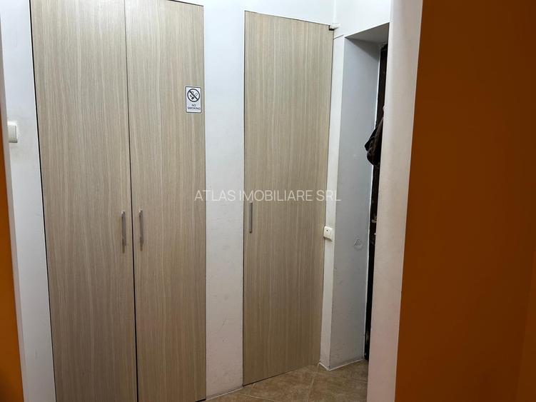 Universitate - Balcescu - 8