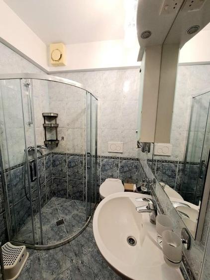 Ap. 2 camere dec. Piata Amzei ( Victoriei ,Romana)