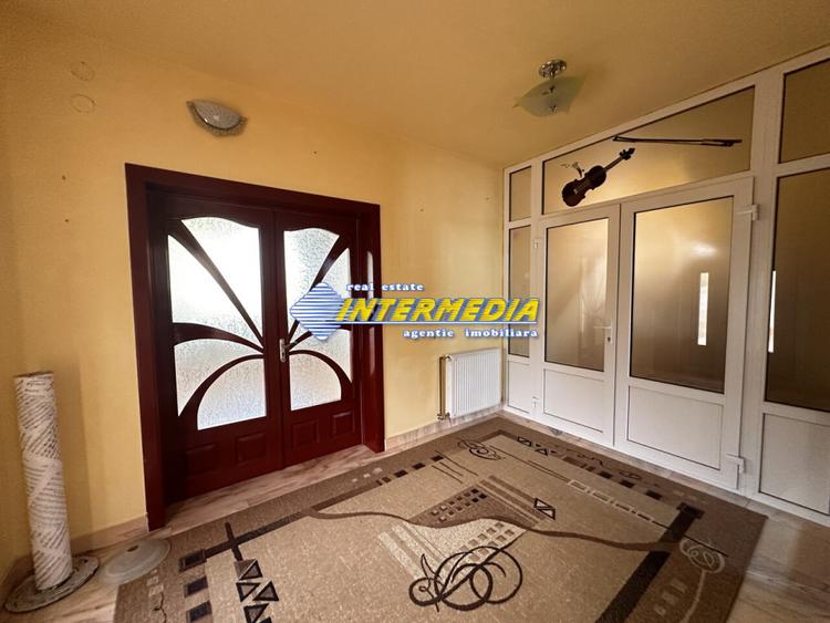 Vanzare Casa D+P+2E+Pod cu 10 camere, garaj si curte în zona Cetate, Alba Iulia