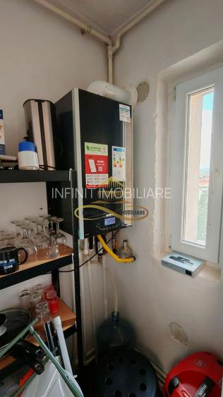 Apartament 2 camere decomandat, foarte spațios – etaj 7, bloc 1986 - 8