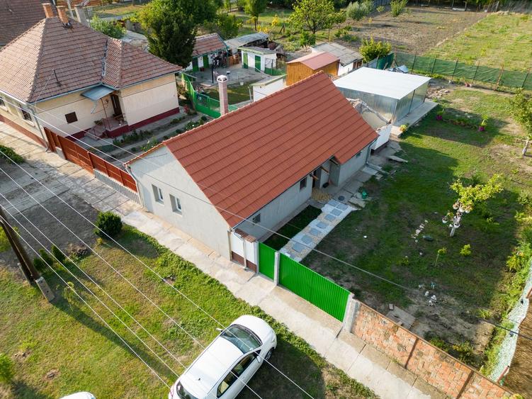 Casă cu 3 camere lângă graniță