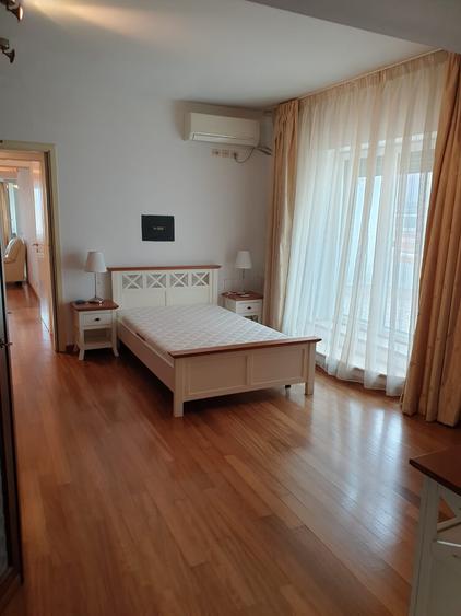 Vanzare apartament penthouse Gradina Icoanei