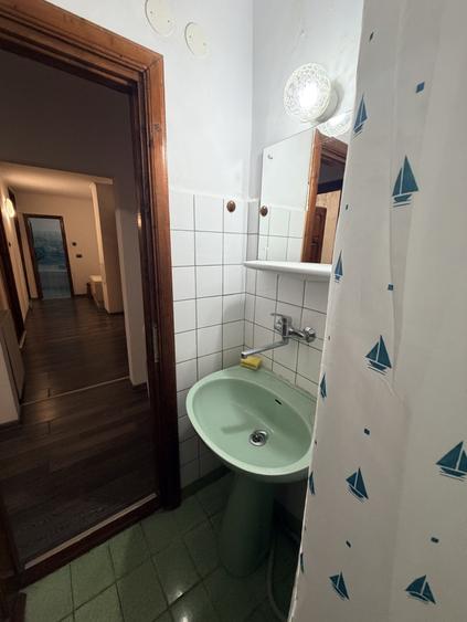 Apartament 4 camere decomandat, 98 mp, zona 1 Mai - Parcul Romanescu