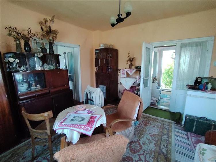 Casa de locuit (Ditrau, str. Livezii)