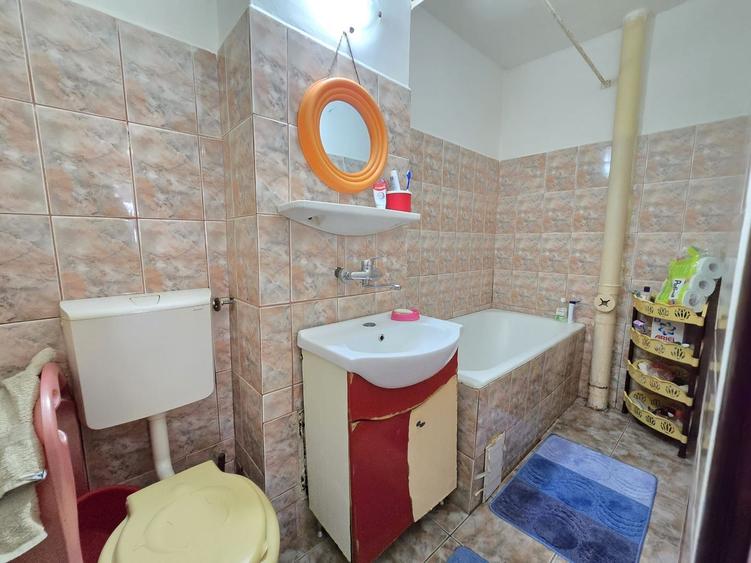 Apartament 3 camere, zona Manastur- str. Mehedinti