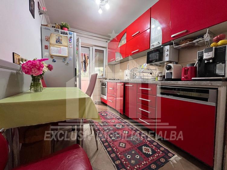 Apartament 4 camere decomandate | 82 mp | Etaj intermediar | Cetate