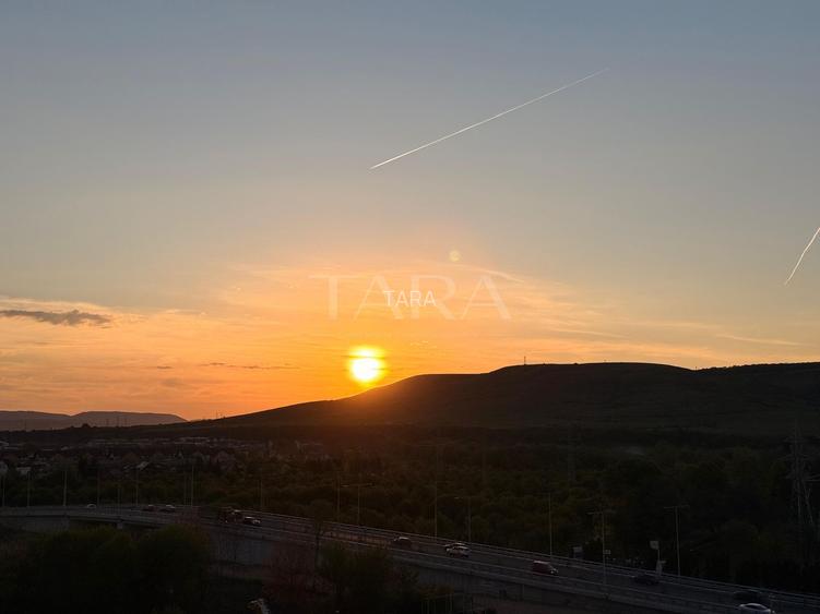 Apartament modern cu birou și panoramă deschisă – zona BMW. - 18