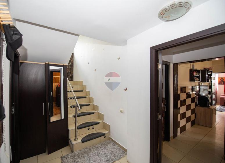 Casa Vila individuala de vanzare 7 camere comuna Berceni