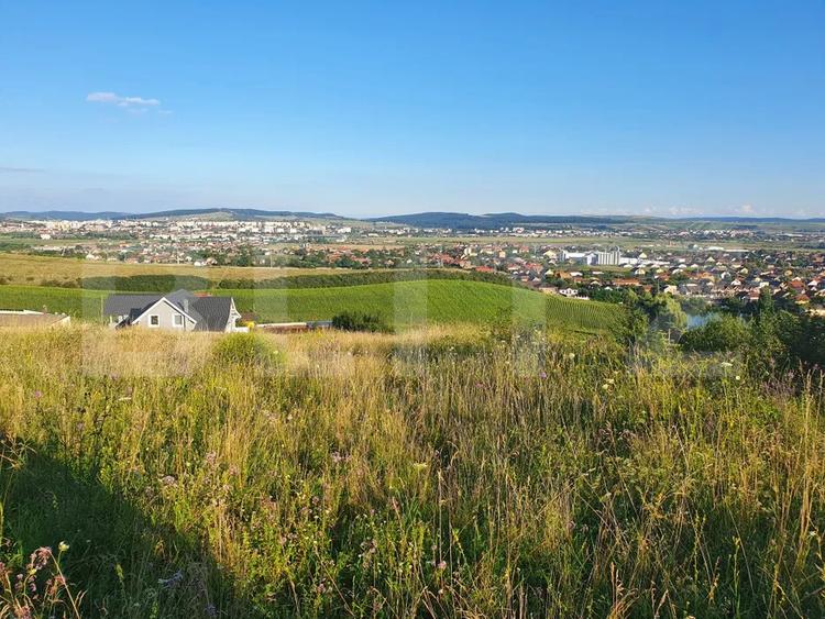 Teren intravilan de vânzare, 2000 mp,  zona Sâncraiu de Mureș