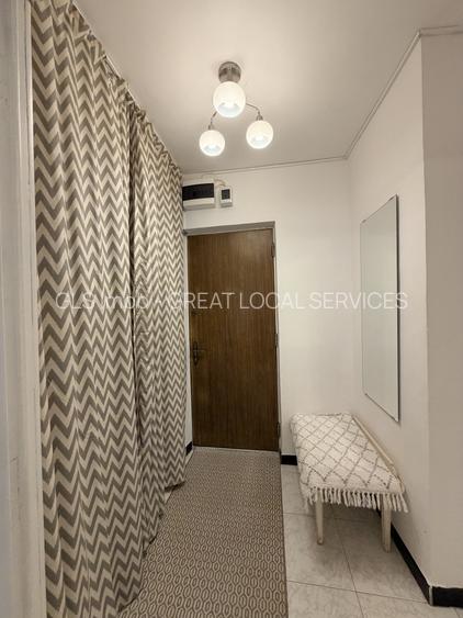 Cozy Studio luminos in Banu Manta - Victoriei cu pat si canapea - 11
