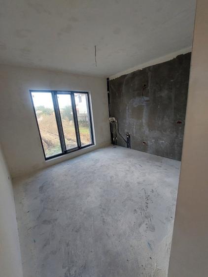 CASA CUMPANA | 178 MP CONSTRUITI | TOATE UTILITATILE |