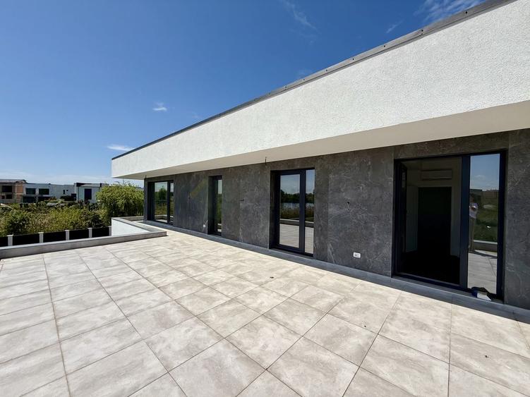 Own Lake Residence | Vila 6 camere | Pompa de caldura