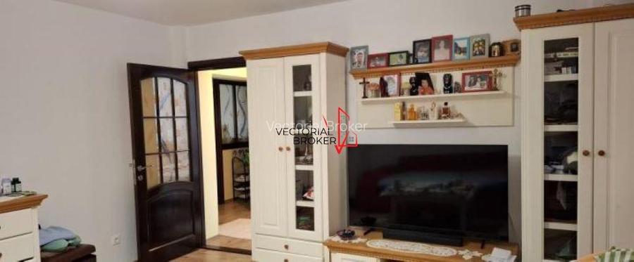 Apartament 3 camere decomandat, etaj 6/8, langa Parcul Tei si Facultatea de Cons
