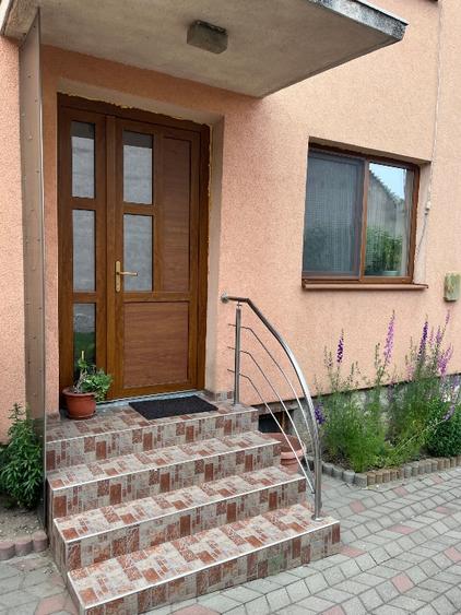 Casă individuală deosebită cu teren de 1.500 mp - construibil