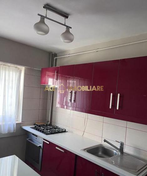 3 Camere de inchiriat | Berceni | Metrou | Parcare | PetFriendly