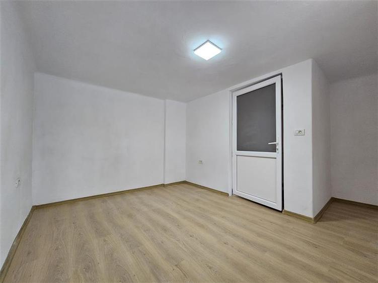 Spatiu birouri zona 13 Decembrie