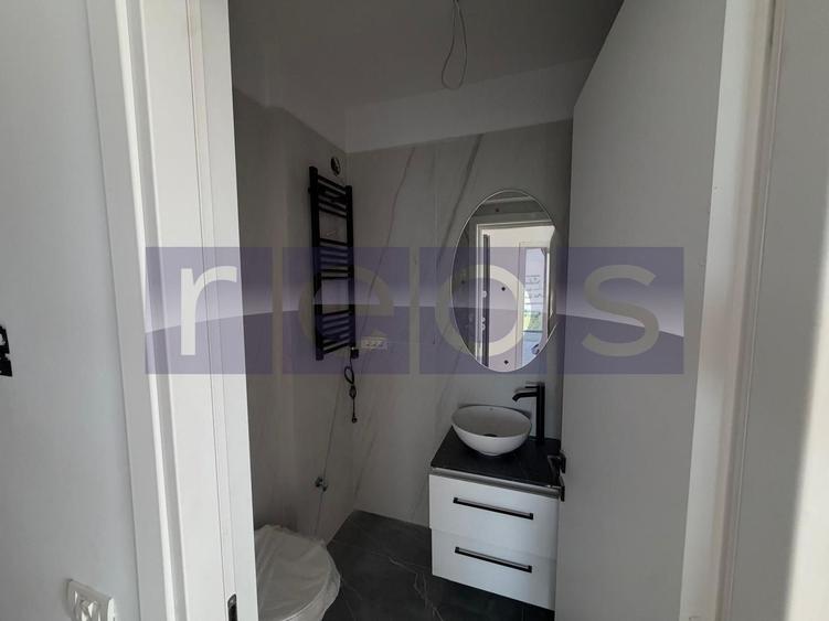 VANZARE APARTAMENT LA CHEIE | 3 CAMERE | 73 MP | TERASA | PARCARE