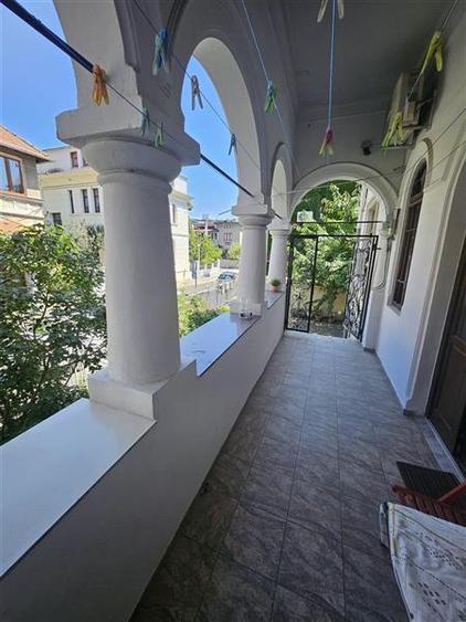 Vila Cotroceni Palat Curte Libera 417mp