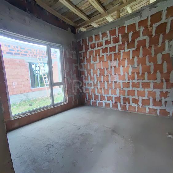 Casa 4 camere parter la *ROSU* stil mediteranean deosebit - Domnesti Ilfov