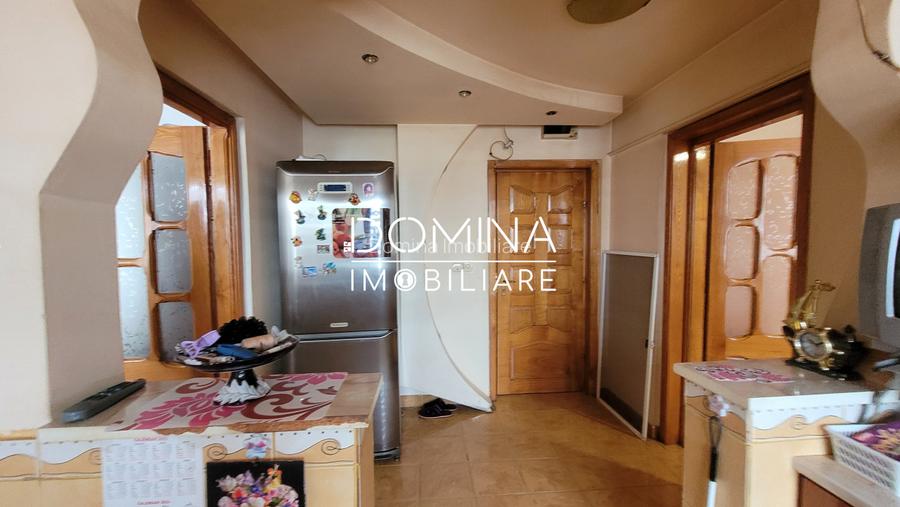 Închiriere apartament 3 camere, Târgu Jiu, mobilat și utilat, zona centrală - 8