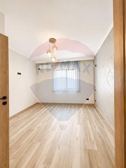 Apartament 3 camere în vilă -Ideal birouri, cabinet Popa Nan