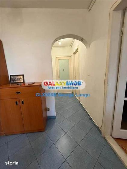 Apartament 3 camere decomandat Drumul Taberei Valea Ialomitei