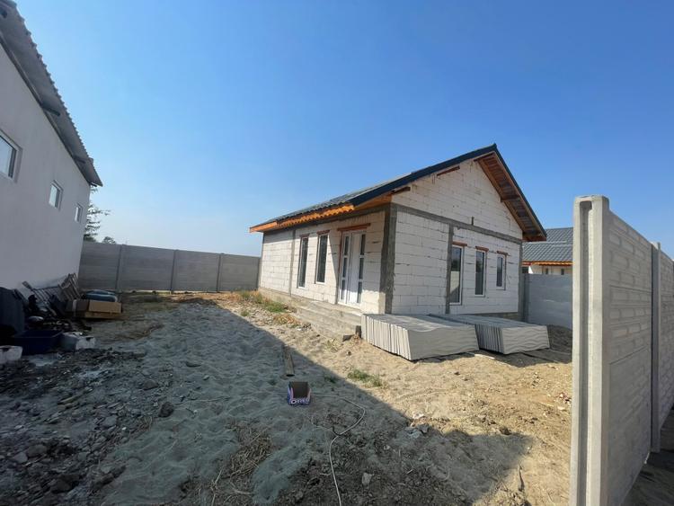 Casa parter, 3 camere, 70 mp, teren 200 mp, zona Brestei